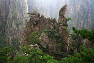  黄山:中国・安徽省にある景勝地。