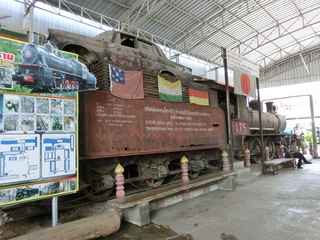 カンチャナブリーのJEATH戦争博物館に静態保存されている泰緬鉄道の機関車（筆者撮影）