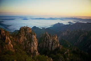 黄山：中国・安徽省にある景勝地。